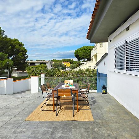 Villa Deborah L'Escala Exterior photo